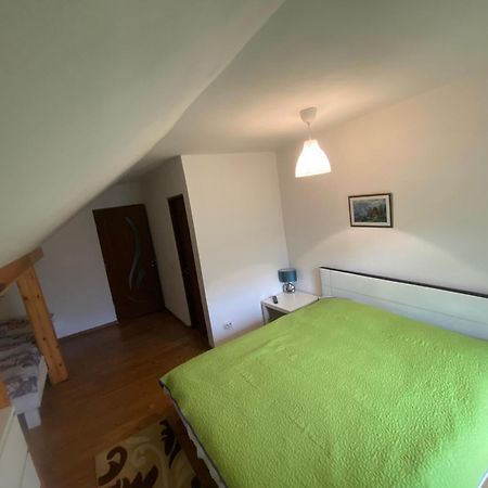 Casa Mili Hotel Grinties Ngoại thất bức ảnh